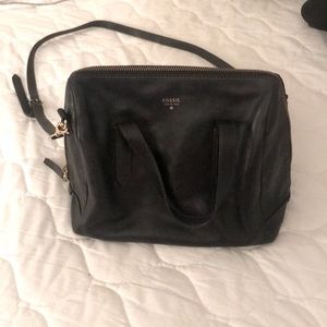 black fossil crossbody bag